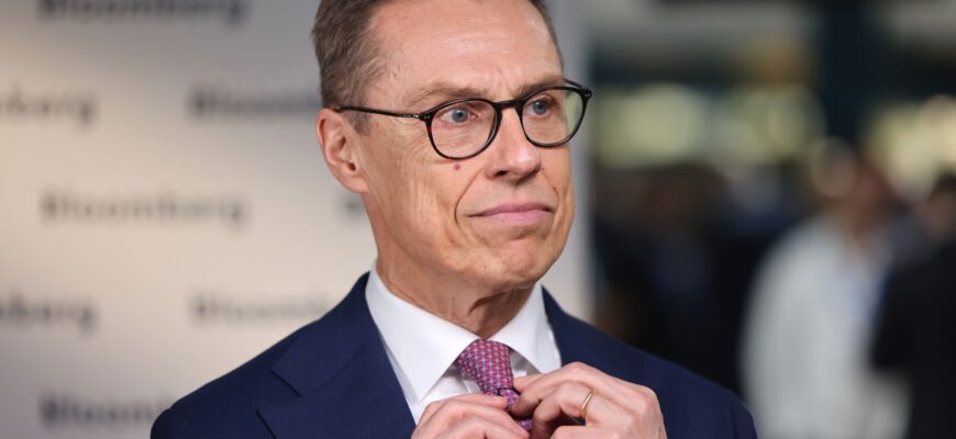 Гарна дата‼️⚠️Президент Фінляндії запропонував Трампу дату для всеосяжного перемир’я в Україні
