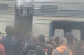 Помер хлопець, якого вдарило струмом на даху електрички