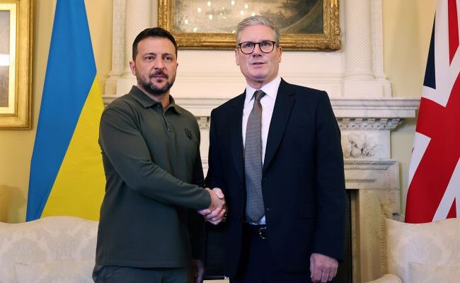 Британія намагалася врятувати угоду між Україною та США, але не вийшло, – Bloomberg
