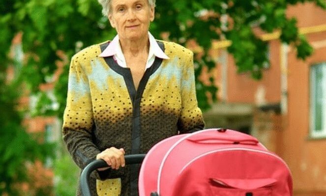 Старшій породіллі України 80 років і вона зібралася знову народжувати