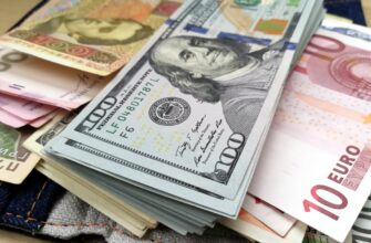 Долар пре як танк: Нацбанк не впорався, курс валют прорвало