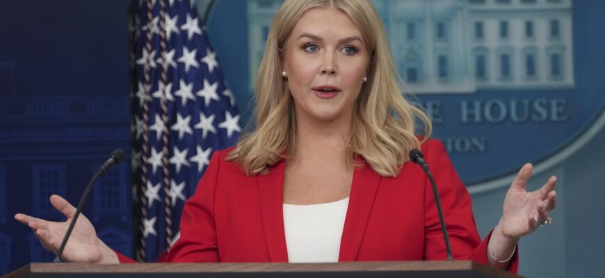 У Білому домі терміново виправдались після випаду Трампа на адресу Зеленського через Крим У Білому домі терміново виправдались після випаду Трампа на адресу Зеленського через Крим