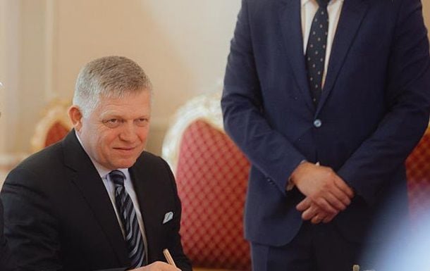 Фіцо звинуватив Зеленського в “залякуванні” – від України була відповідь Фіцо звинуватив Зеленського в “залякуванні” – від України була відповідь