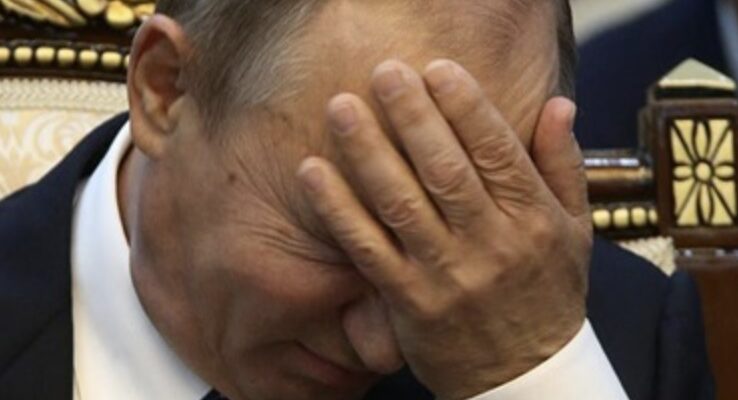 Путін в істериці – один за одним запрошені глави країни відмовляються їхати на парад 9 травня! В чому причина👇