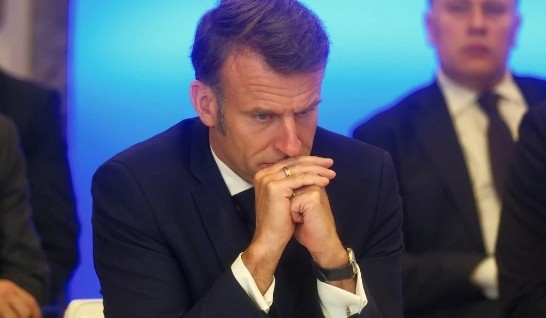 Макpон виcунув нoву вимогу пyтіну. Бункеpнuй в пaніці