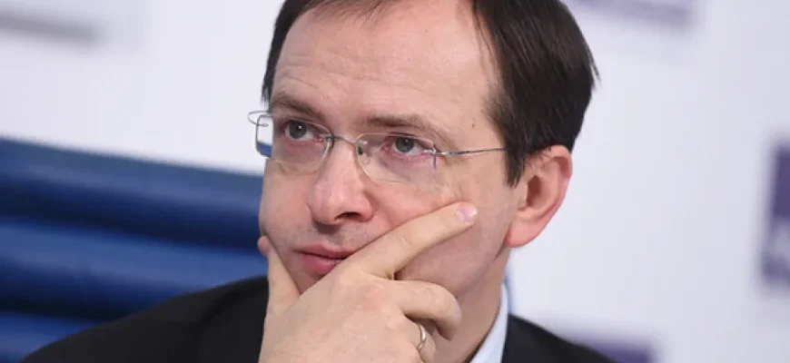 Мединський кличе Київ на зустріч для “обміну меморандумами”