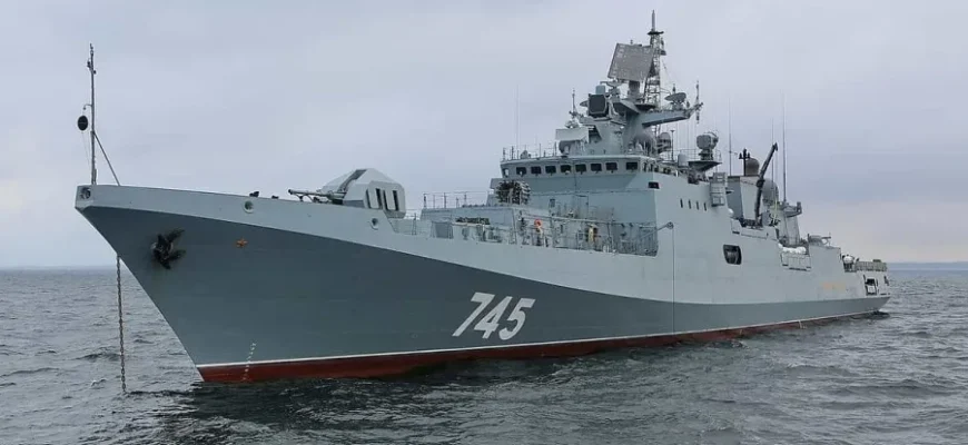 У Балтійському морі російський есмінець влаштував погоню за німецьким фрегатом