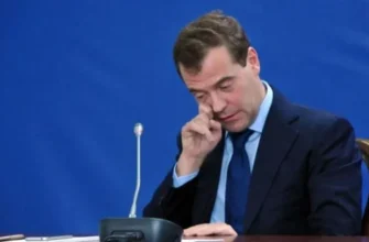 У Медведєва істерика: в одному пості придумав одразу чотири образливих прізвиська для Зеленського