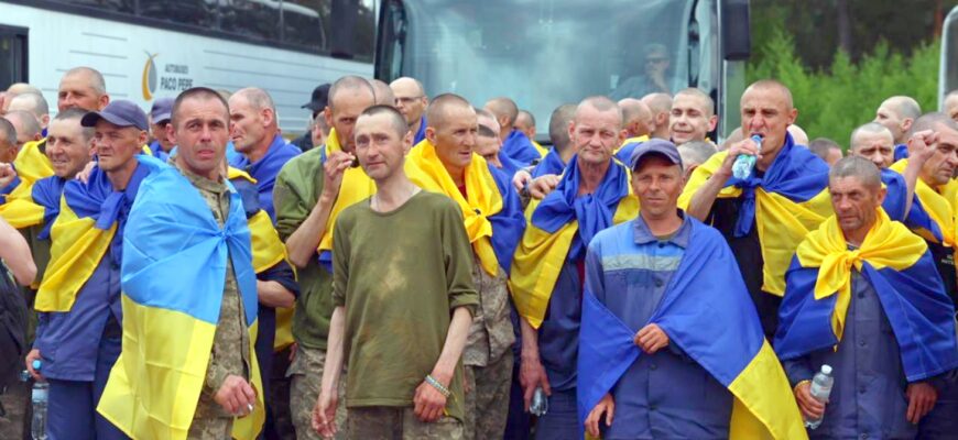 Українці не стримують сліз: додому повернулися ще сотні наших захисників