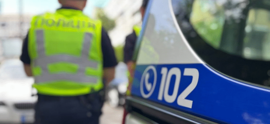 Запрацювали нові ПДР: тепер будуть штрафи за зупинку на трасі, що заборонено