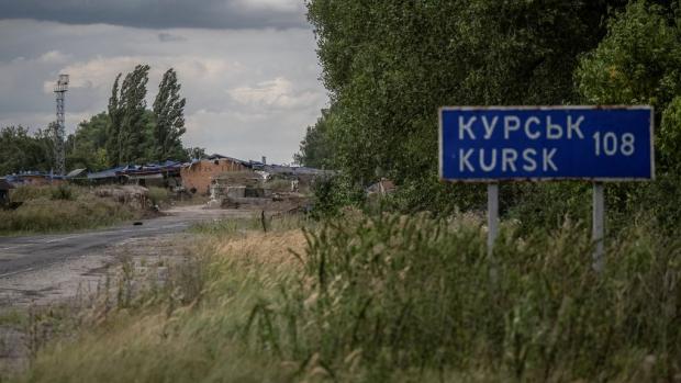“Зараз це так”: ЗСУ будуть у Курській області, поки росіяни не захочуть закінчити війну, – Зеленський