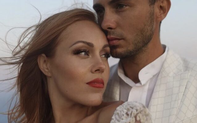 На жаль – цієї ночі ракета прилетіла в квартиру Траса та Олени Тополі. Подробиці від яких не по собі