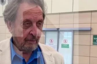 Розкритикував сина та похвалив р0сіян. Батько Ілона Маска приїхав до Москви на форум пр0пагандuста Дугіна