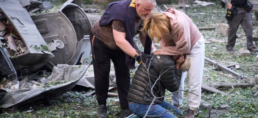 Один із найбільш страшних ударів: Зеленський відреагував на обстріл Києва