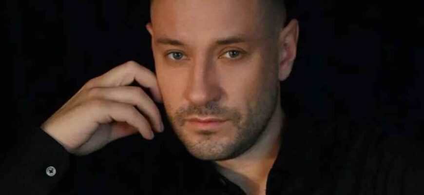 Андрій Кравченко опинився в епіцентрі вибуху під час нічної атаки Києва: “Ліг просто посеред вулиці”