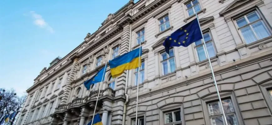 Чоловіки виїжджали з України за листами з автографом Олександра III, – ЗМІ