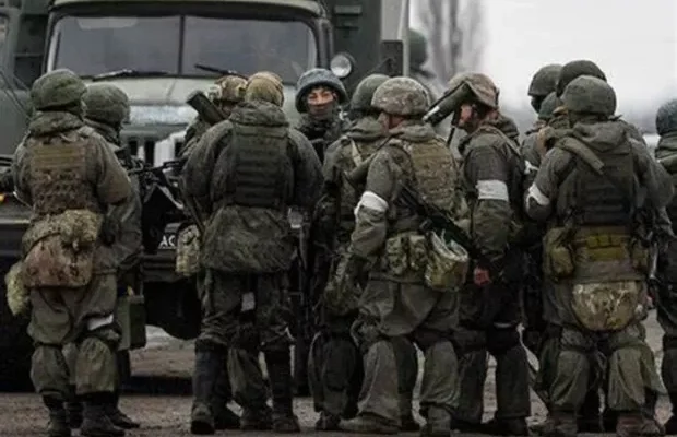 “Как вы за* 6алu! Не м0жет uдти, пускай п0лзет!”: Російський командир віддав наказ продовжувати бій п0раненим підлеглuм (відео)