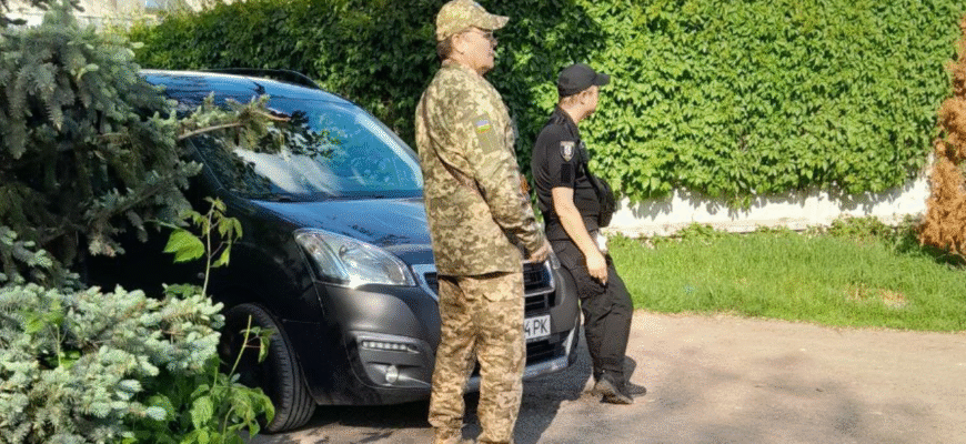 Крuмінальну кару для ТЦК: за що і як хочуть каратu військкомів під час мобілізації