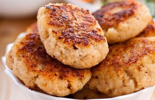 Лише спробуйте! Який продукт зробить котлети смачнішими