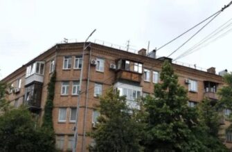 Малозабезпечена бабуся отримувала допомогу від сільради: Сім’я головного митника продала квартиру в “сталінці” за 200 тисяч доларів пенсіонерці з Полтавщини