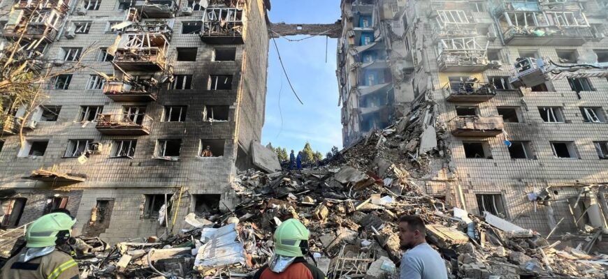 Майже дві сотні “шахедів” та десятки ракет: Київ пережив найжахливішу ніч за всю війну – багато жертв