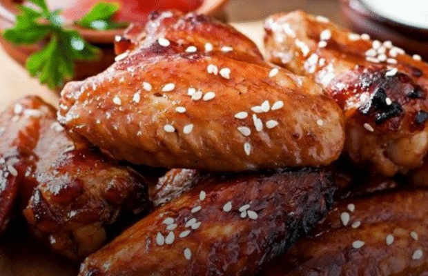 Не відірватися! Як смачно приготувати курячі крильця