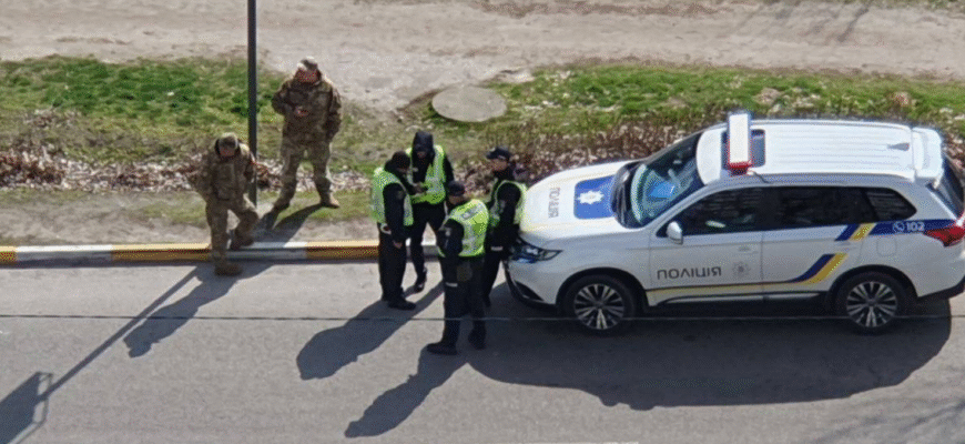 Невдала мобілізація: чоловіка посадять разом із дружиною, що вони зробили з копом та працівником ТЦК