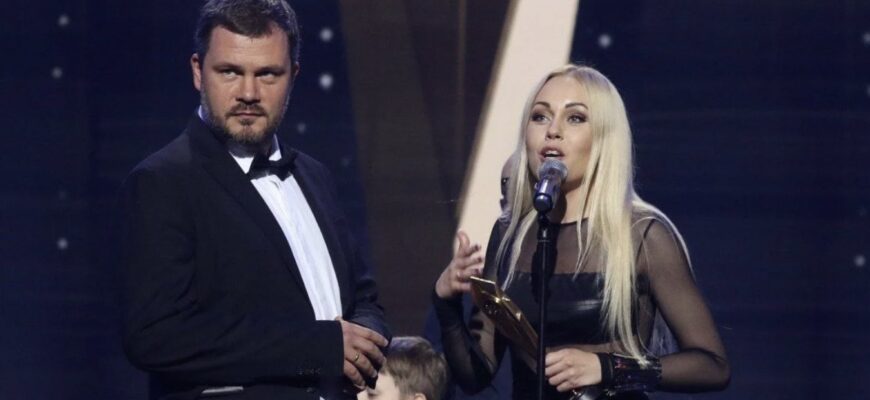 Олена Тополя відреагувала на зізнання колишнього Лисиці, що вона була його коханкою, і пригрозила судом