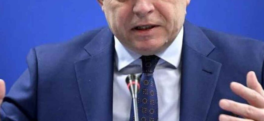 OЦE ТAK пoвopoт! Зaявa Фiцo шoкyвaлa cвiт❗️Зycтpiч з Зeлeнcькuм