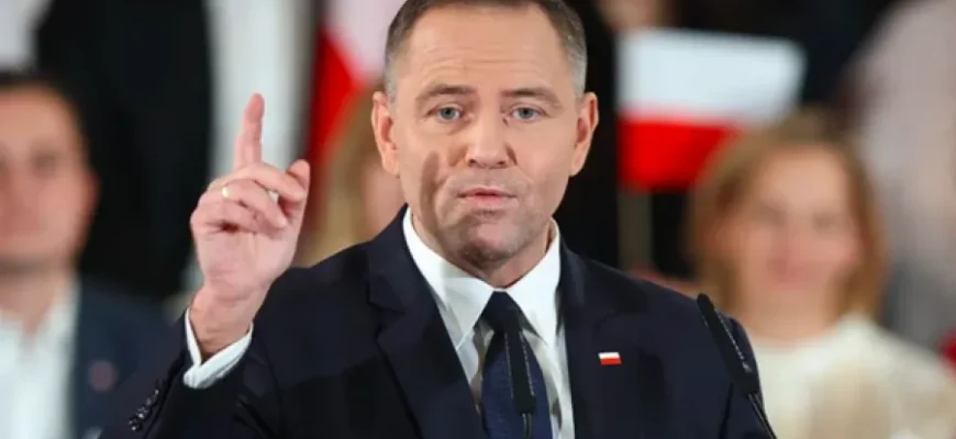 Польща змінює курс: Навроцький сказав, з ким із політиків хотів би дружити