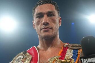 Потужний правий хук: Непереможений чемпіон світу ефектно нокаутував італійського боксера (відео)