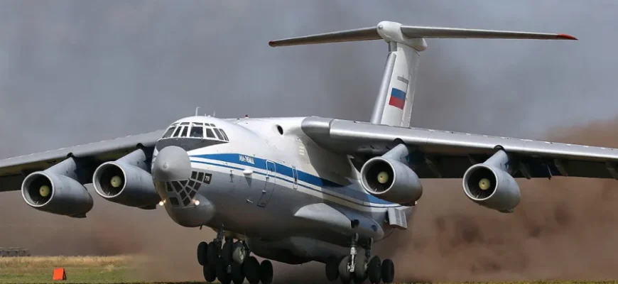 "Движуха" в Білорусі: російські транспортні Іл-76 туди вже зачастили