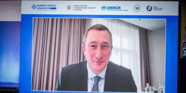 Родина міністра єдності Чернишова виїхала з України – джерела