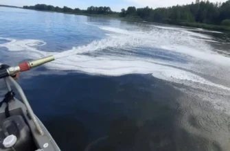 Росія знову потерпає від масштабного розливу палива на річці Єнісей