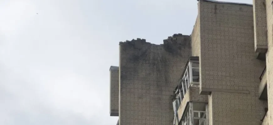 Росіяни атакували Суми безпілотниками «Ланцет»: пошкоджено багатоповерхівку і підприємство