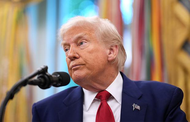 “Розмови хороші, але поки що нічого не вийшло”: Трамп розповів, про що говорить із Путіним під час телефонних дзвінків