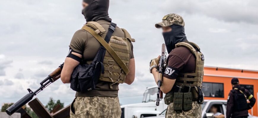 У Львові оголосили про масові перевірки громадян