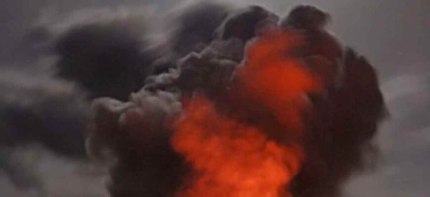 Серія вибухів пролунала у Тернополі: туди прилетіли і БпЛА, і крилаті ракети
