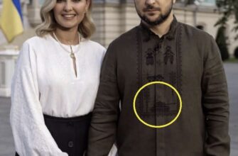 Українці ш0к0вані тим, що зображено на вишиванці 3еленсьkого, в якій він вийшов з Оленою привітати українців з Днем Конституції . Фото та відео