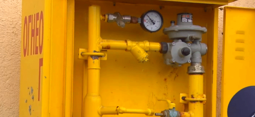Вдома не живете, газом не користуєтеся: а борг накопичується – в облгазі розповіли як цього уникнути