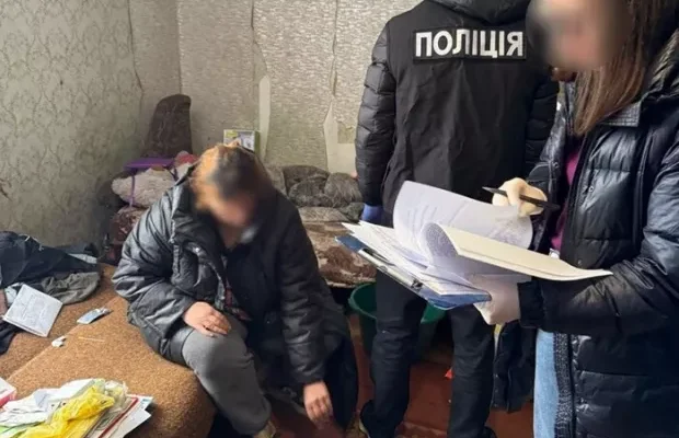 Вигадані ДТП, похорон брата й не тільки…: На Львівщині спритна жінка ошукала військового на 900 тисяч (фото)