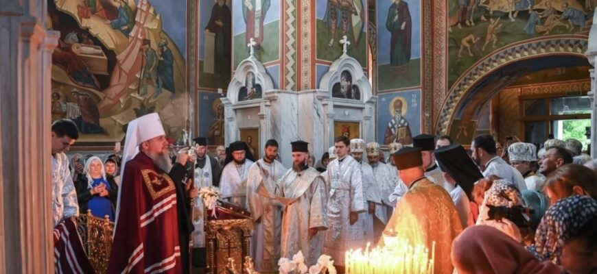 Чому не можна прибирати в оселі 21 червня: суворі прикмети і заборони цього дня