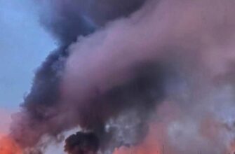 Над Києвом після атаки Росії піднімається дим у різних частинах міста: відомо про одного загиблого
