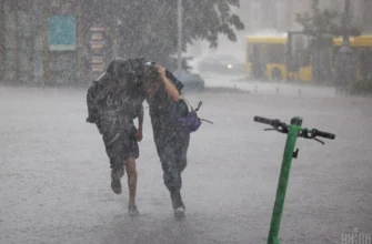 Сильне похолодання йде в Україну: де влупить +10 та литимуть дощі