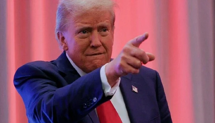«Трамп байдужuй до українського народу i робить все, щоб допомогти Путіну». Легендарний хокеїст прокоментував обстріл Києва