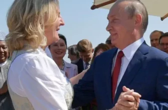 Австрійська “подружка” Путіна оселилася в Росії та ходить до церкви з котом (фото)