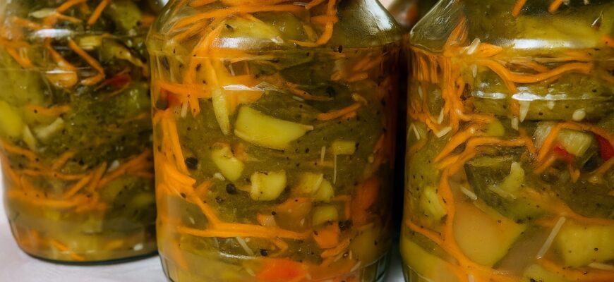 Мариновані огірки по-корейськи.