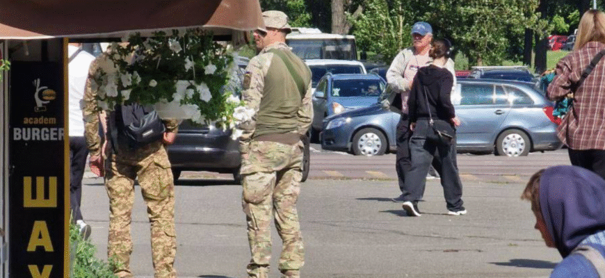 Мобілізація всіх із 25 років: ЗМІ повідомляють – Кабмін готує тотальну заборону, що насправді