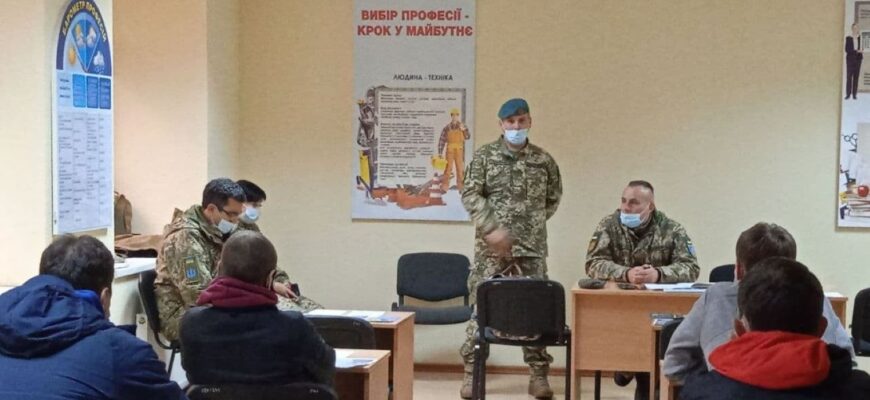 Мобілізація з 18 років: у ТЦК попередили, кого можуть забрати до війська