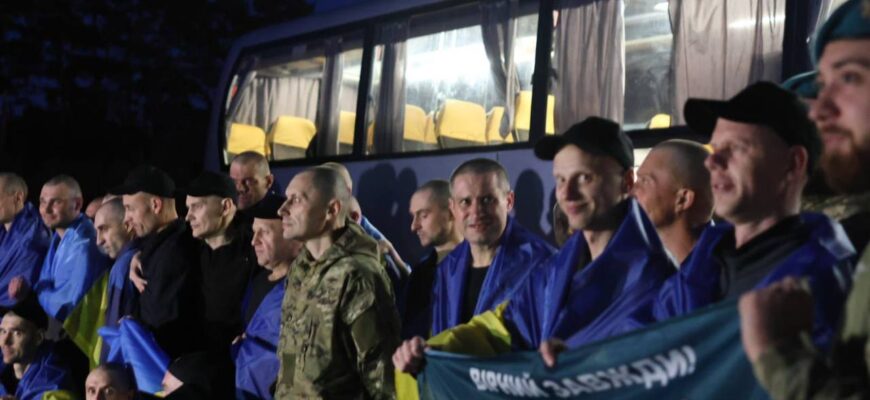 Новий обмін полоненими: хто повернувся додому (фото)